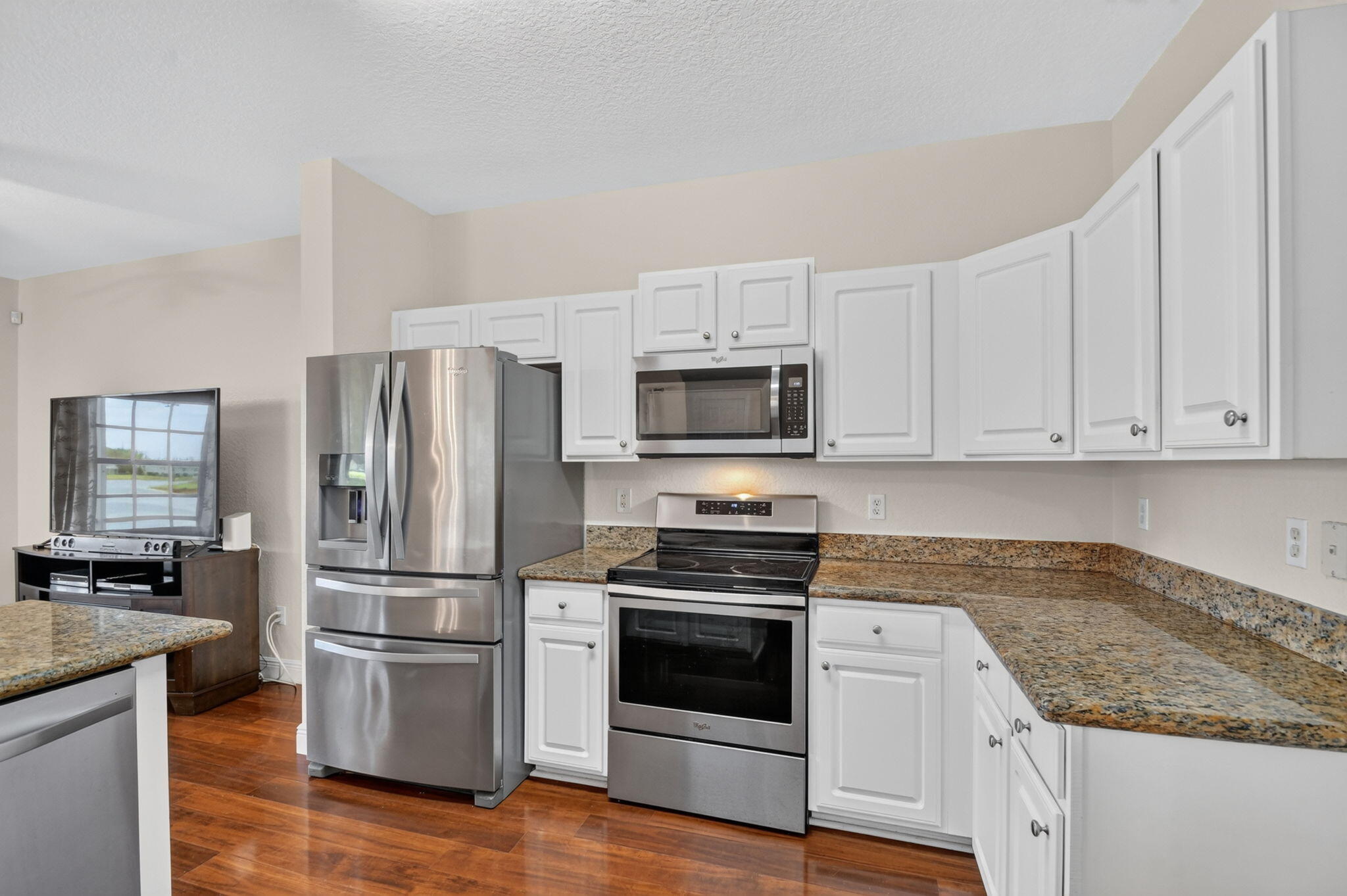EMERALD LAKE TOWNHOMES - Residential