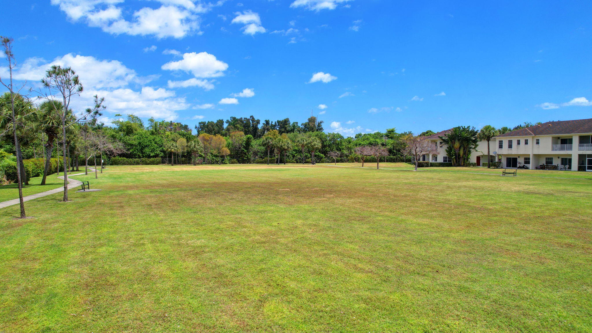 EMERALD LAKE TOWNHOMES - Residential