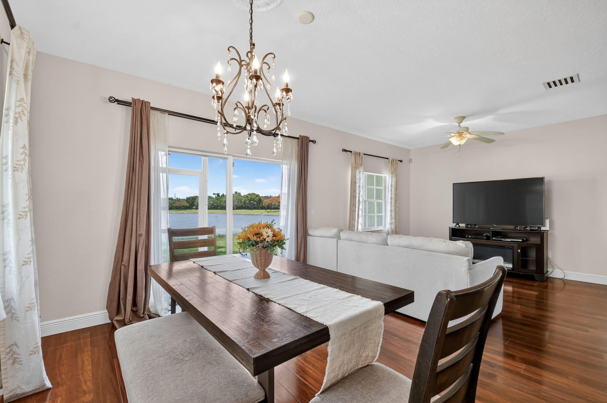 EMERALD LAKE TOWNHOMES - Residential