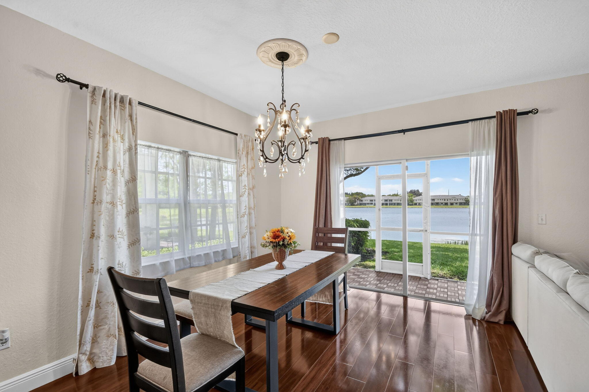 EMERALD LAKE TOWNHOMES - Residential