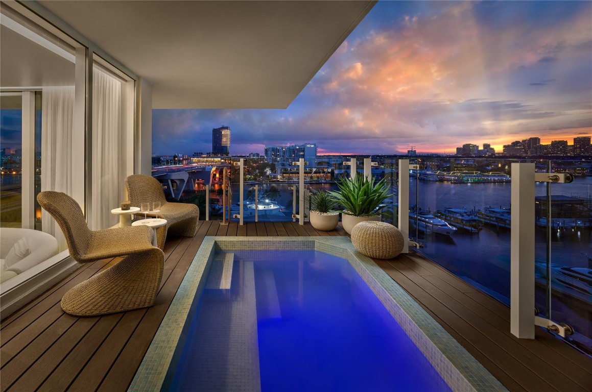 Pier Sixty-Six - Residential