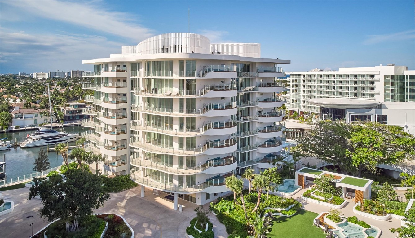 Pier Sixty-Six - Residential
