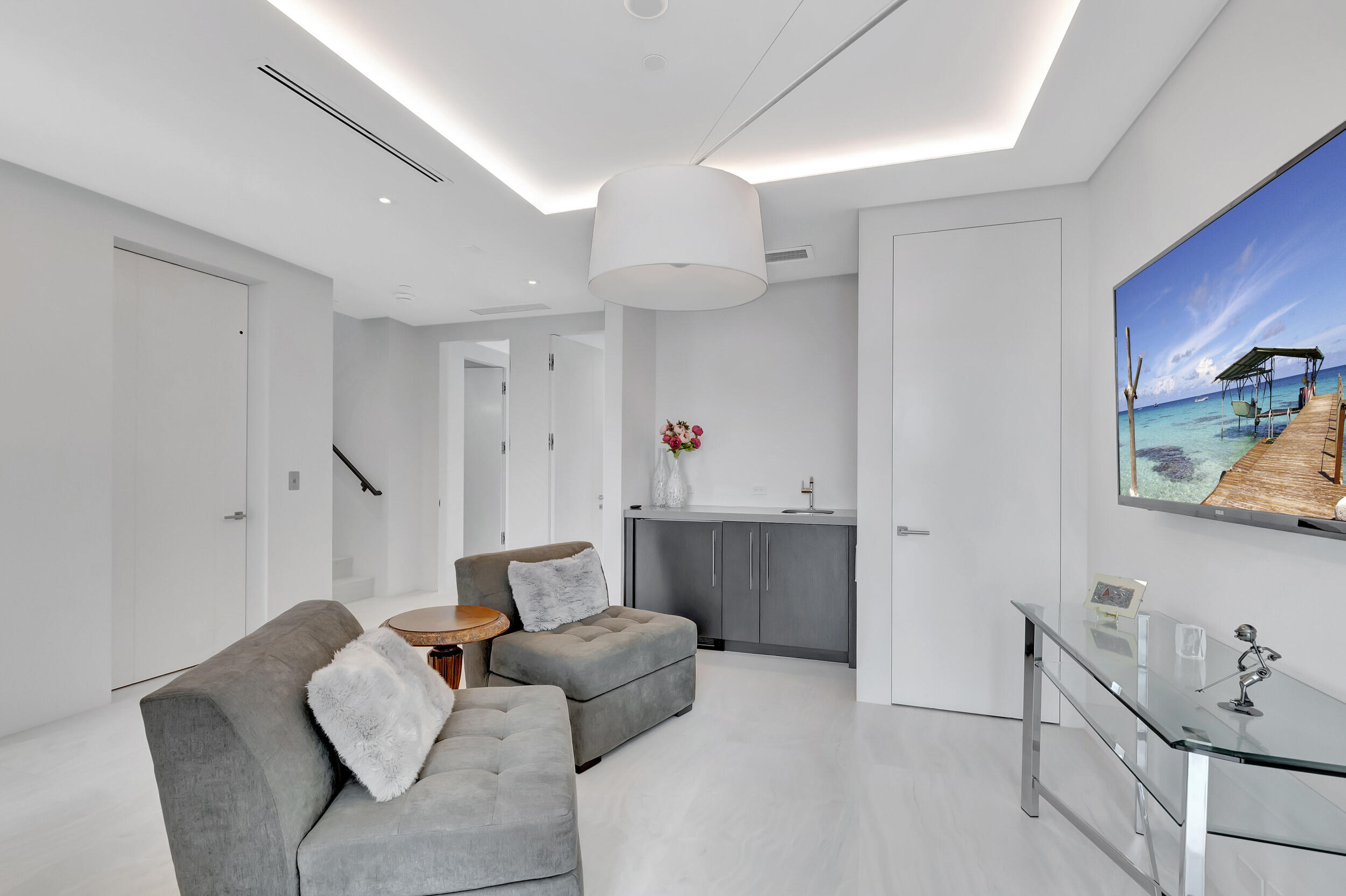 3621 SOUTH OCEAN VILLAS CONDO - Residential