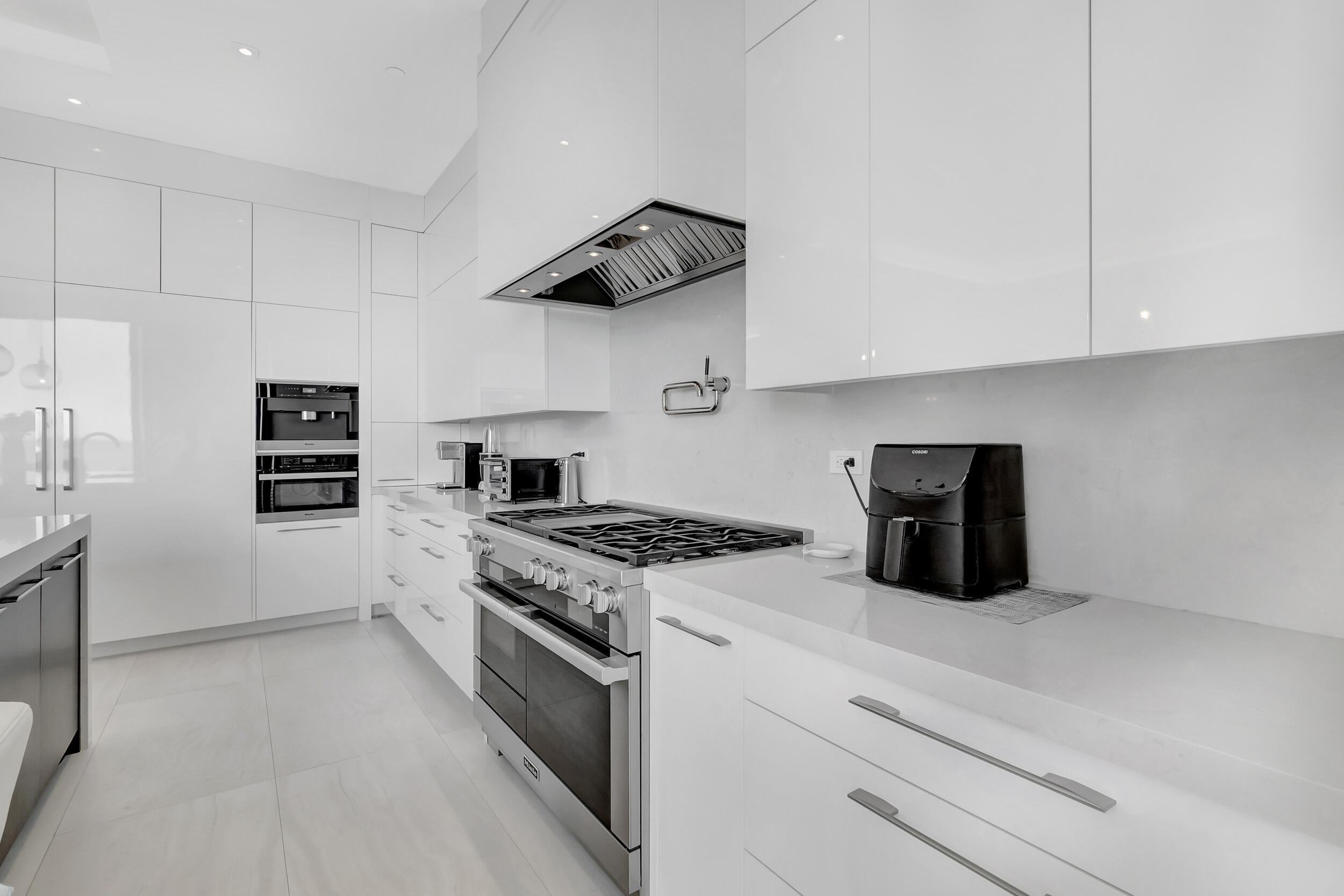 3621 SOUTH OCEAN VILLAS CONDO - Residential