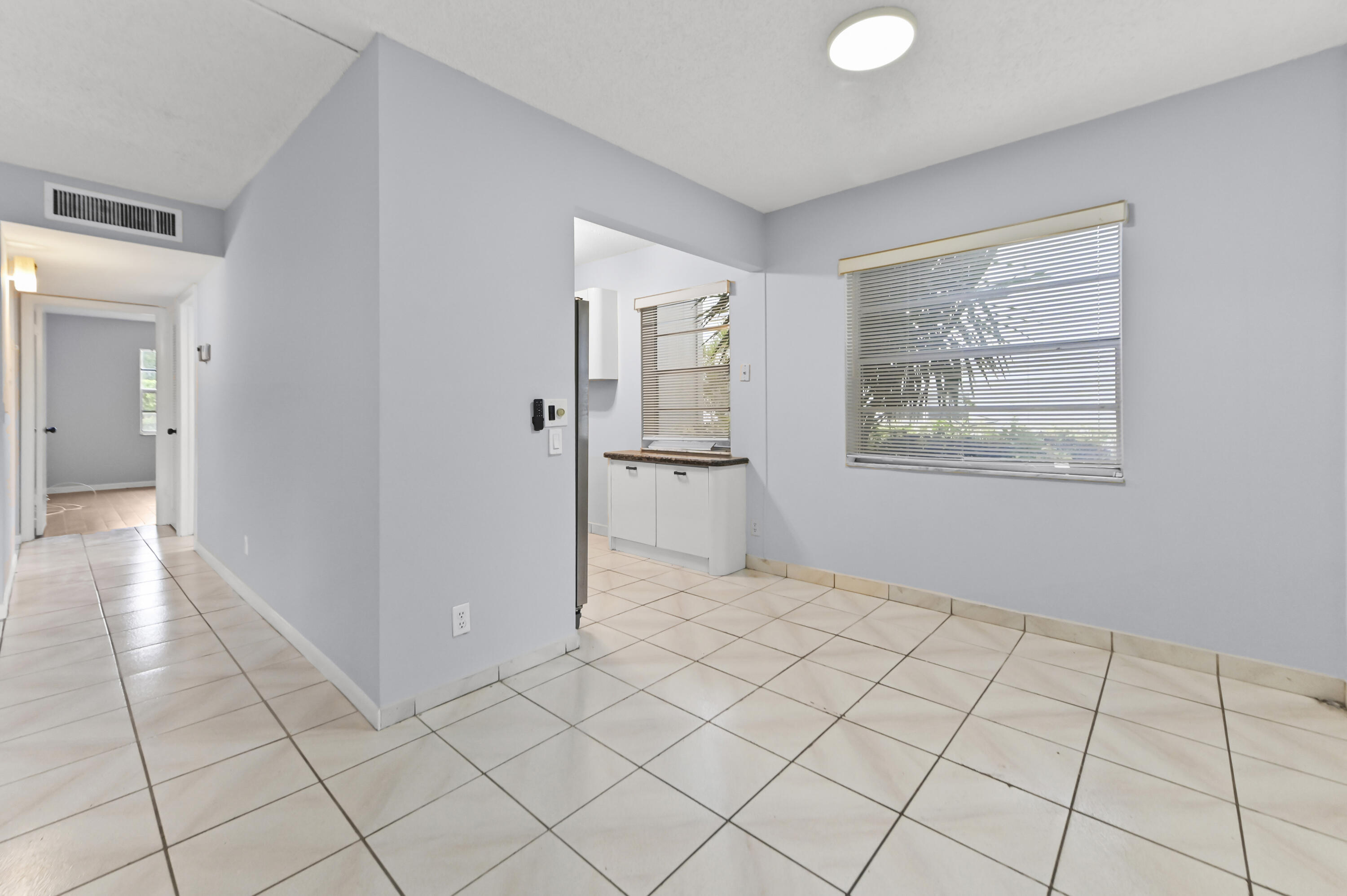 KINGS POINT - Residential