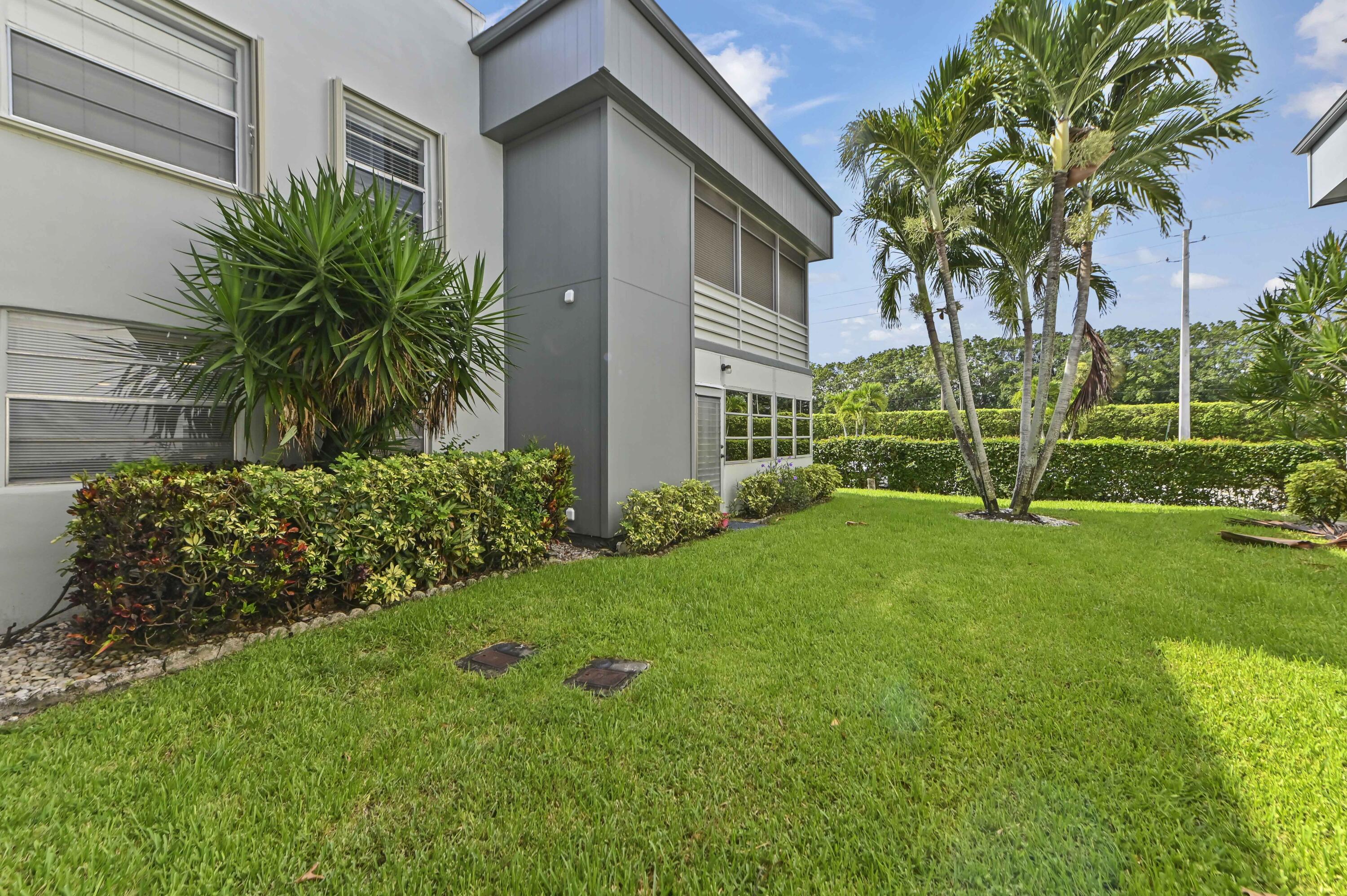 KINGS POINT - Residential