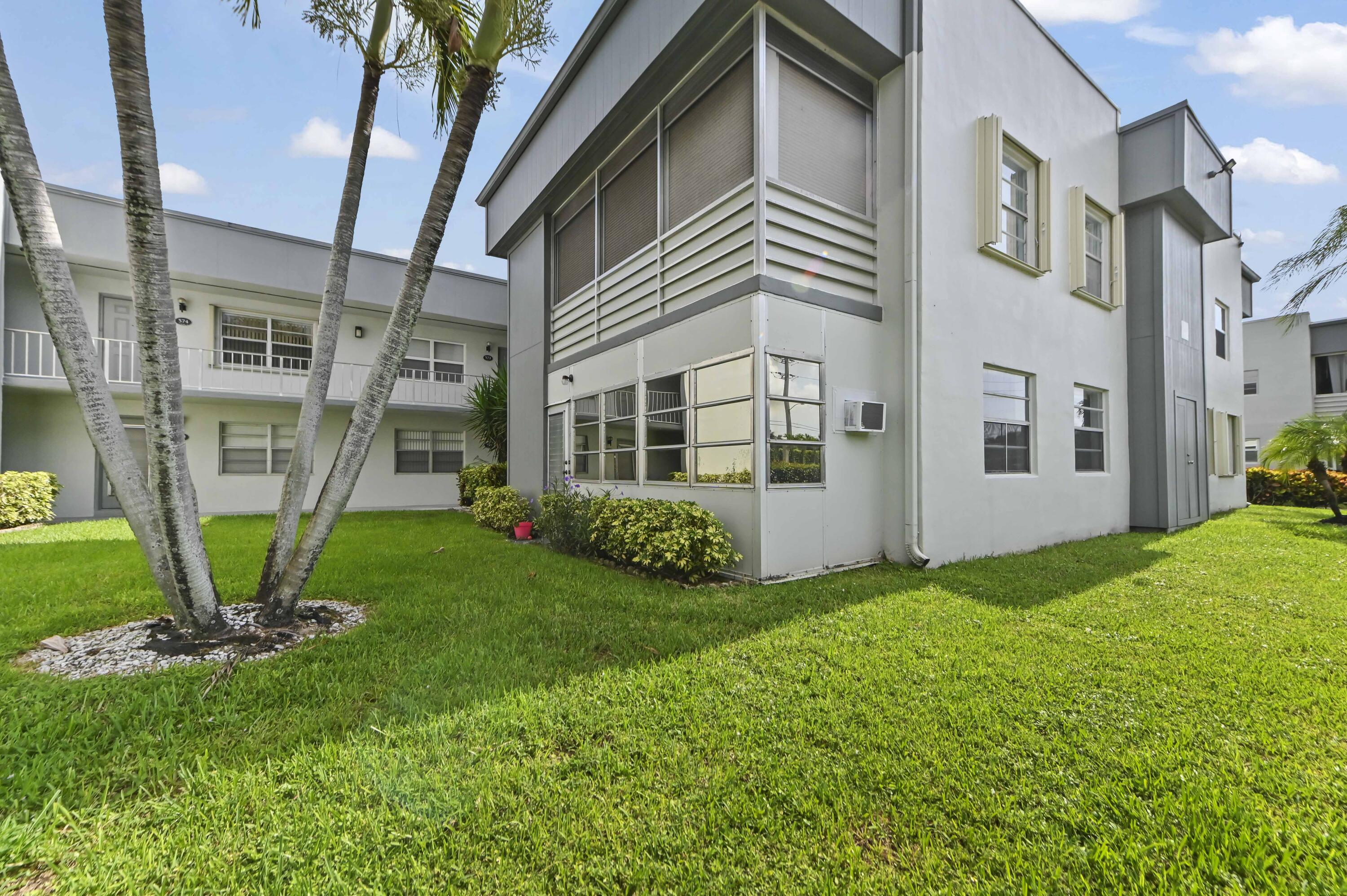 KINGS POINT - Residential