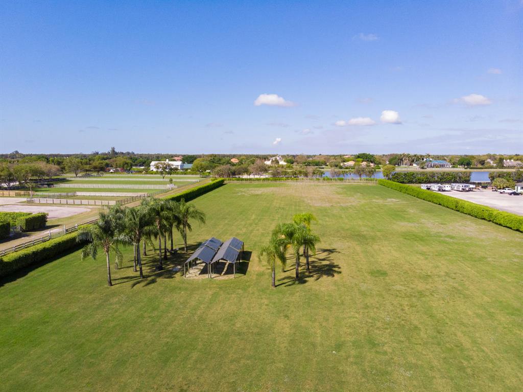 SOUTHFIELDS WELLINGTON COUNTRY - Residential