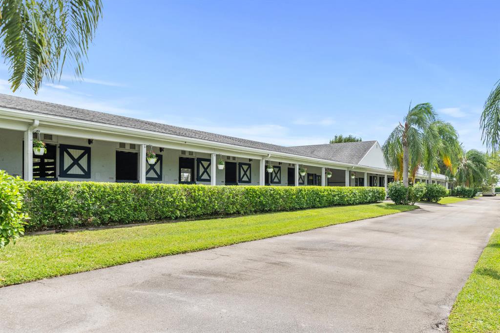 SOUTHFIELDS WELLINGTON COUNTRY - Residential