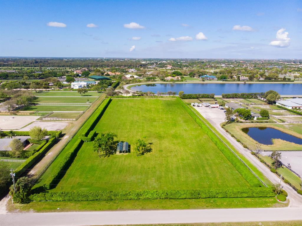 SOUTHFIELDS WELLINGTON COUNTRY - Residential