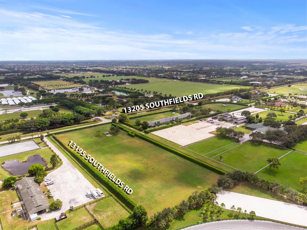 SOUTHFIELDS WELLINGTON COUNTRY - Residential