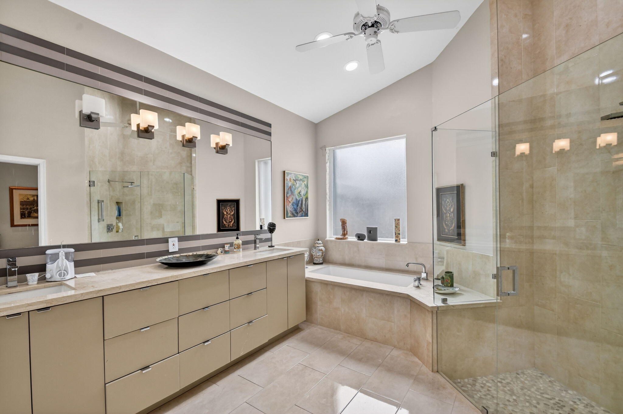 INDIAN SPRING, HAMPTON FAIRWAYS 2 - Residential