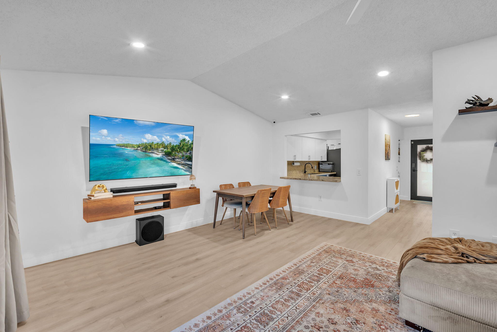 EVERGLADES SUGAR & LAND CO - Residential