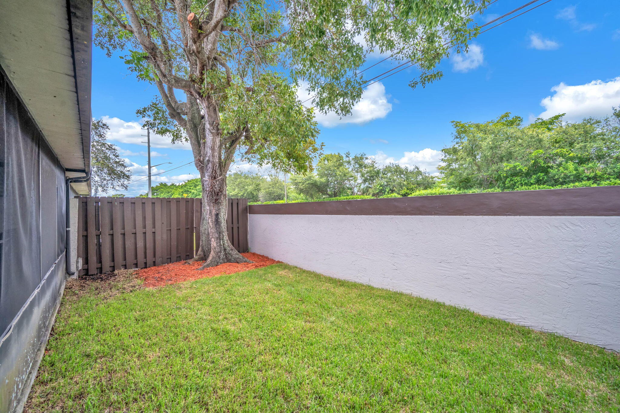 EVERGLADES SUGAR & LAND CO - Residential