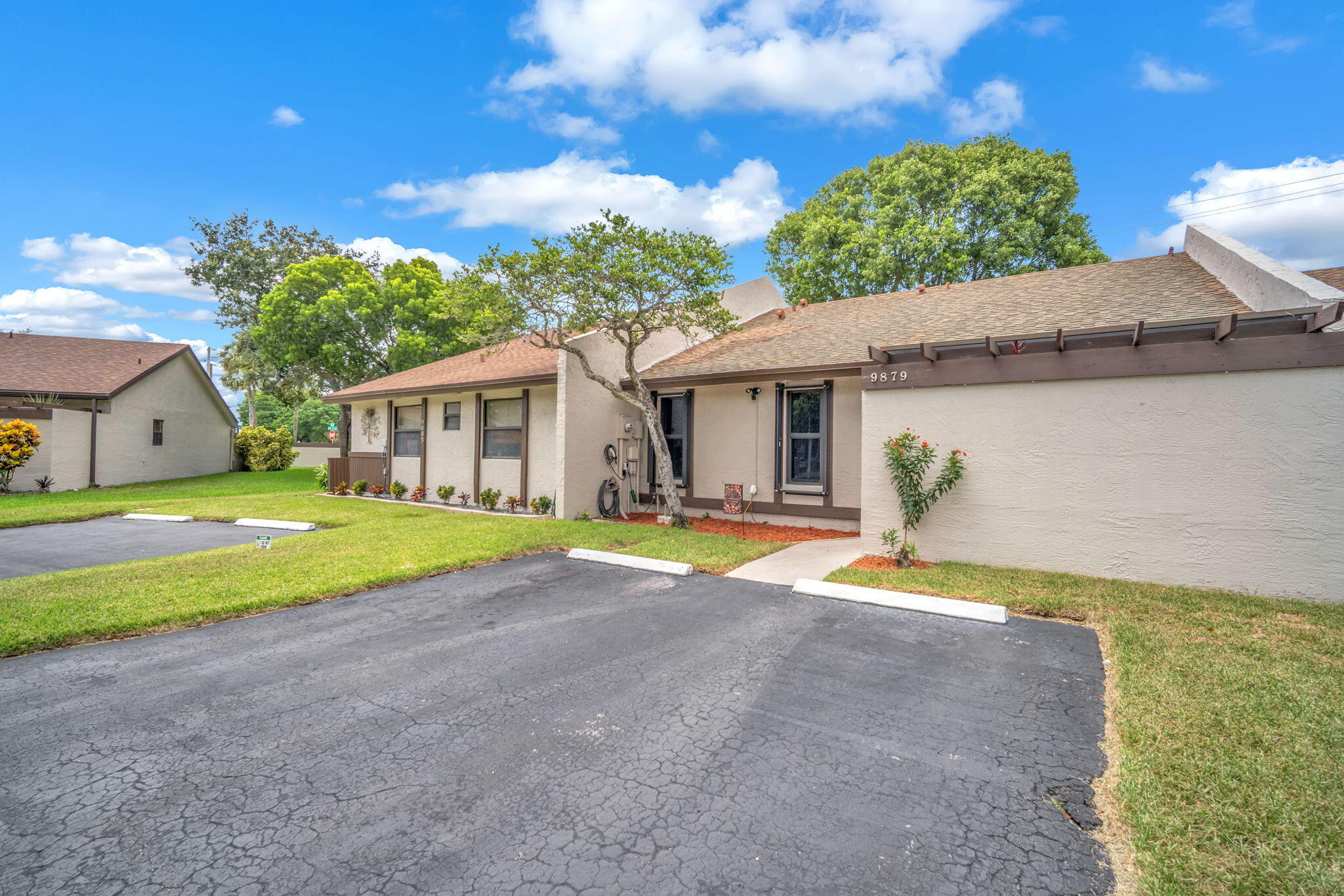 EVERGLADES SUGAR & LAND CO - Residential