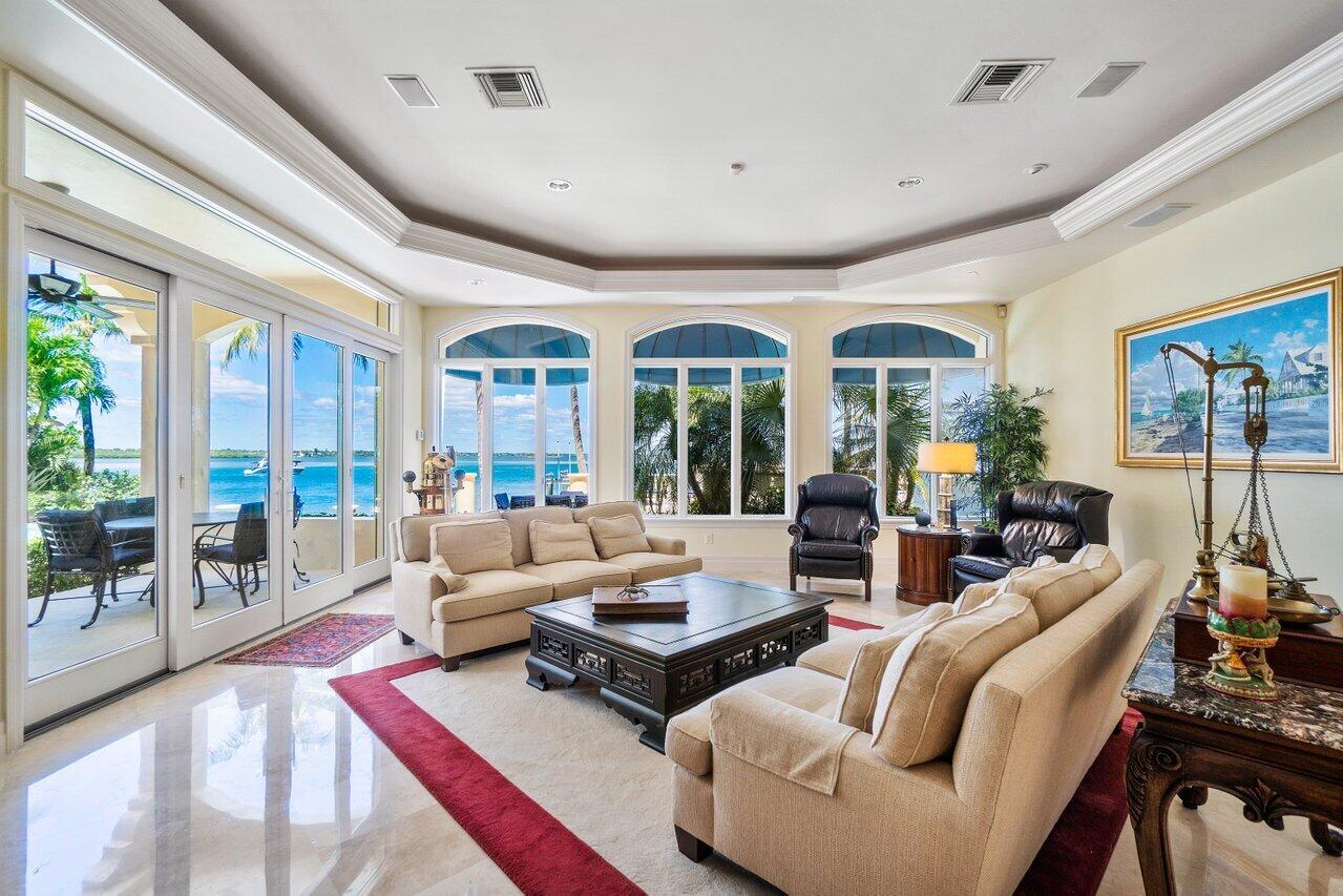SAILFISH POINT - Residential