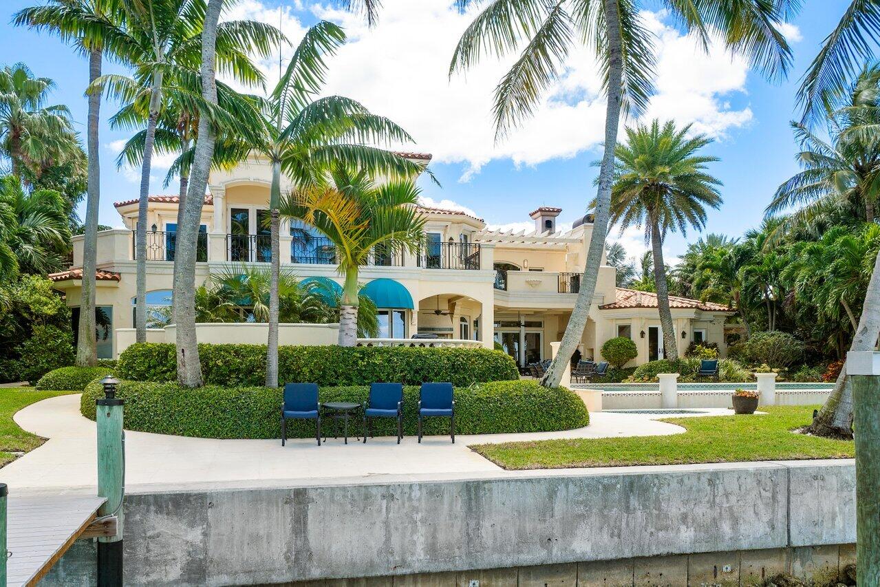 SAILFISH POINT - Residential