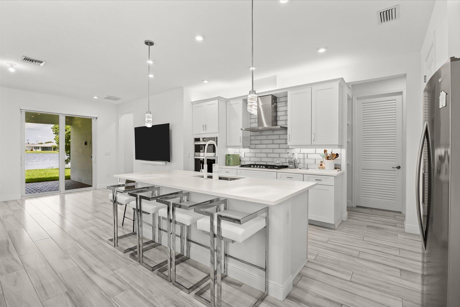 EMERY II - Residential