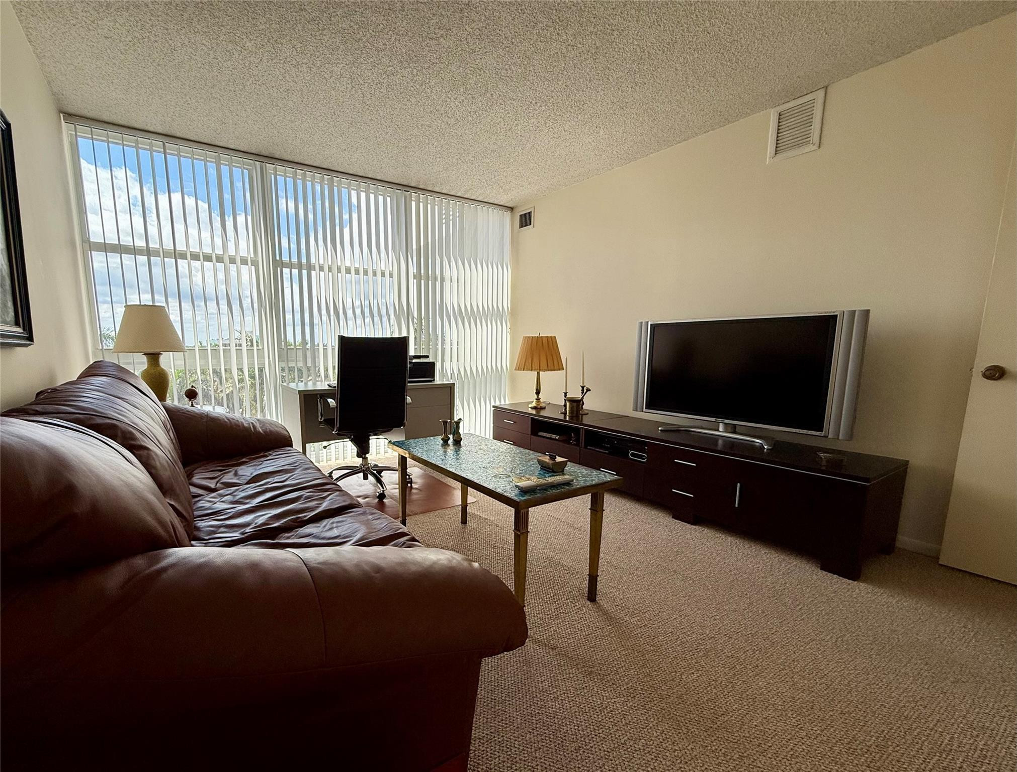 VANTAGE VIEW CONDO - Residential Lease