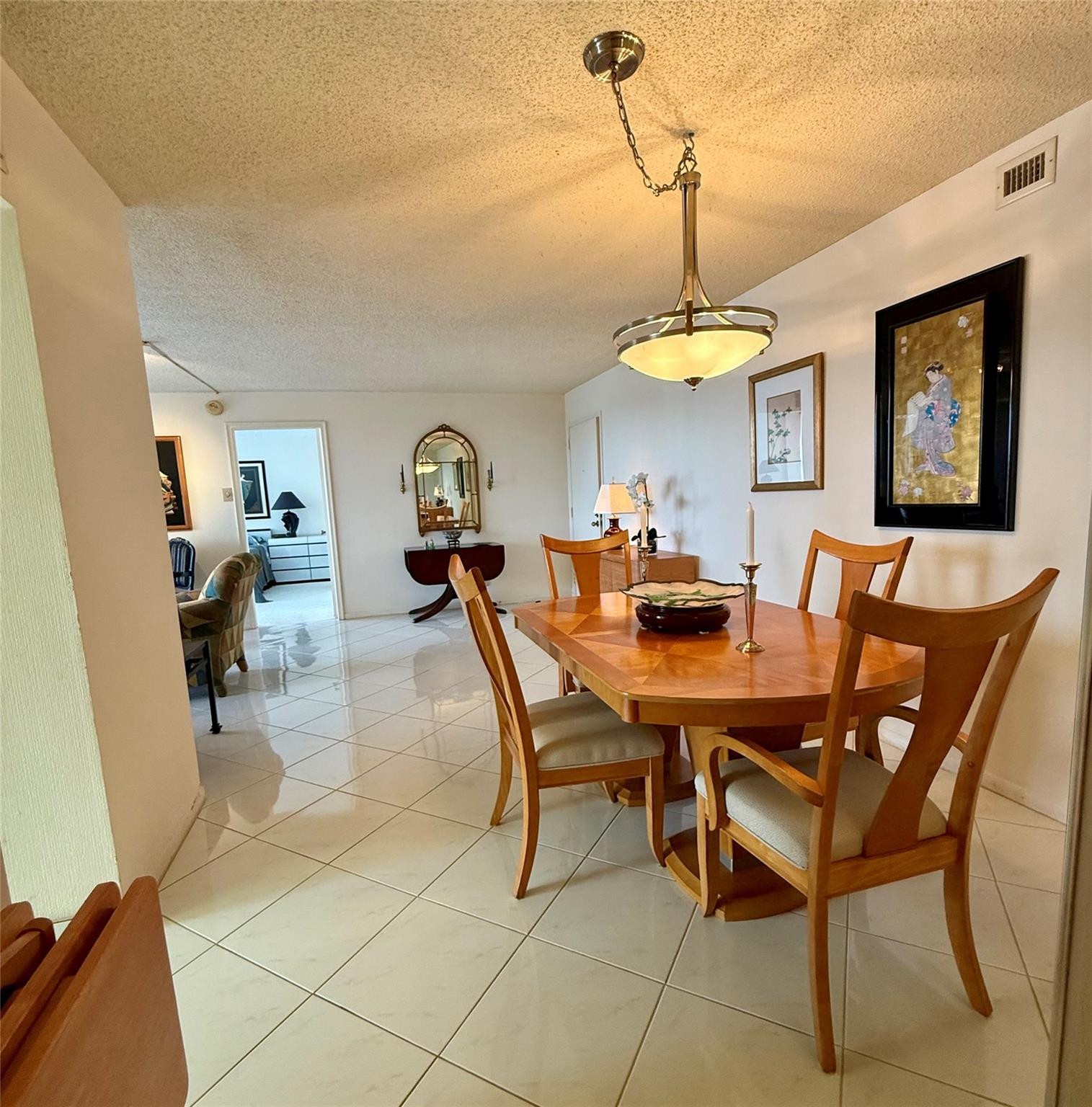 VANTAGE VIEW CONDO - Residential Lease