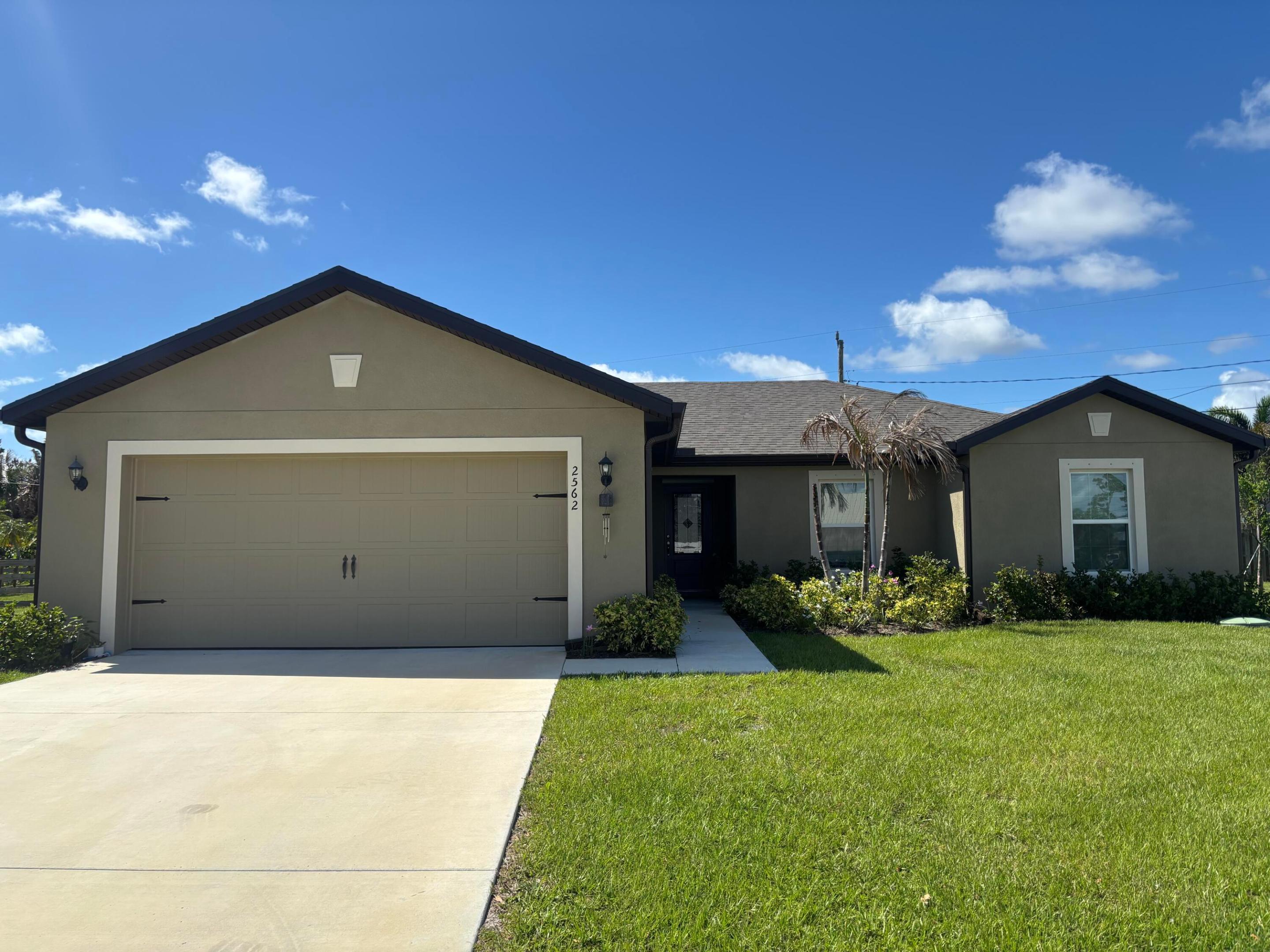 PORT ST LUCIE SECTION 40 - Residential