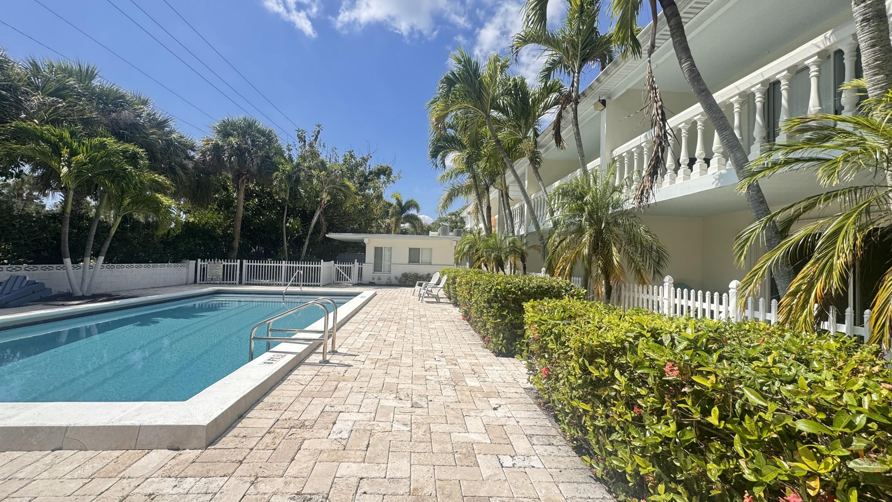 1727 A1A CONDOMINIUM UNIT 208 OR BK 2011 PG 1311 - Residential Lease