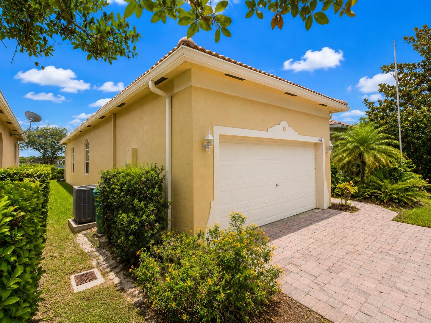 PORTOFINO SHORES PHASE TWO - Residential