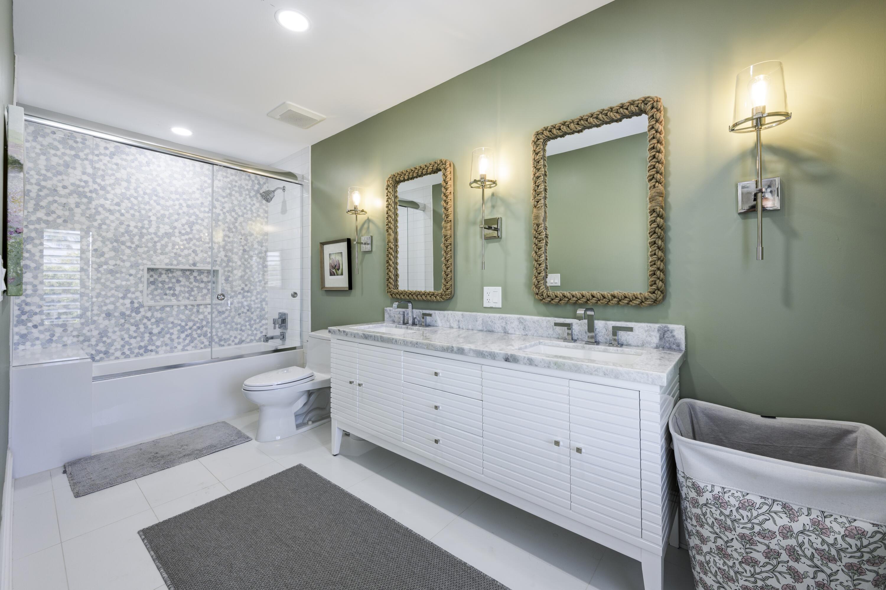 PALM BEACH LAKE WORTH ESTATES 2 - Residential