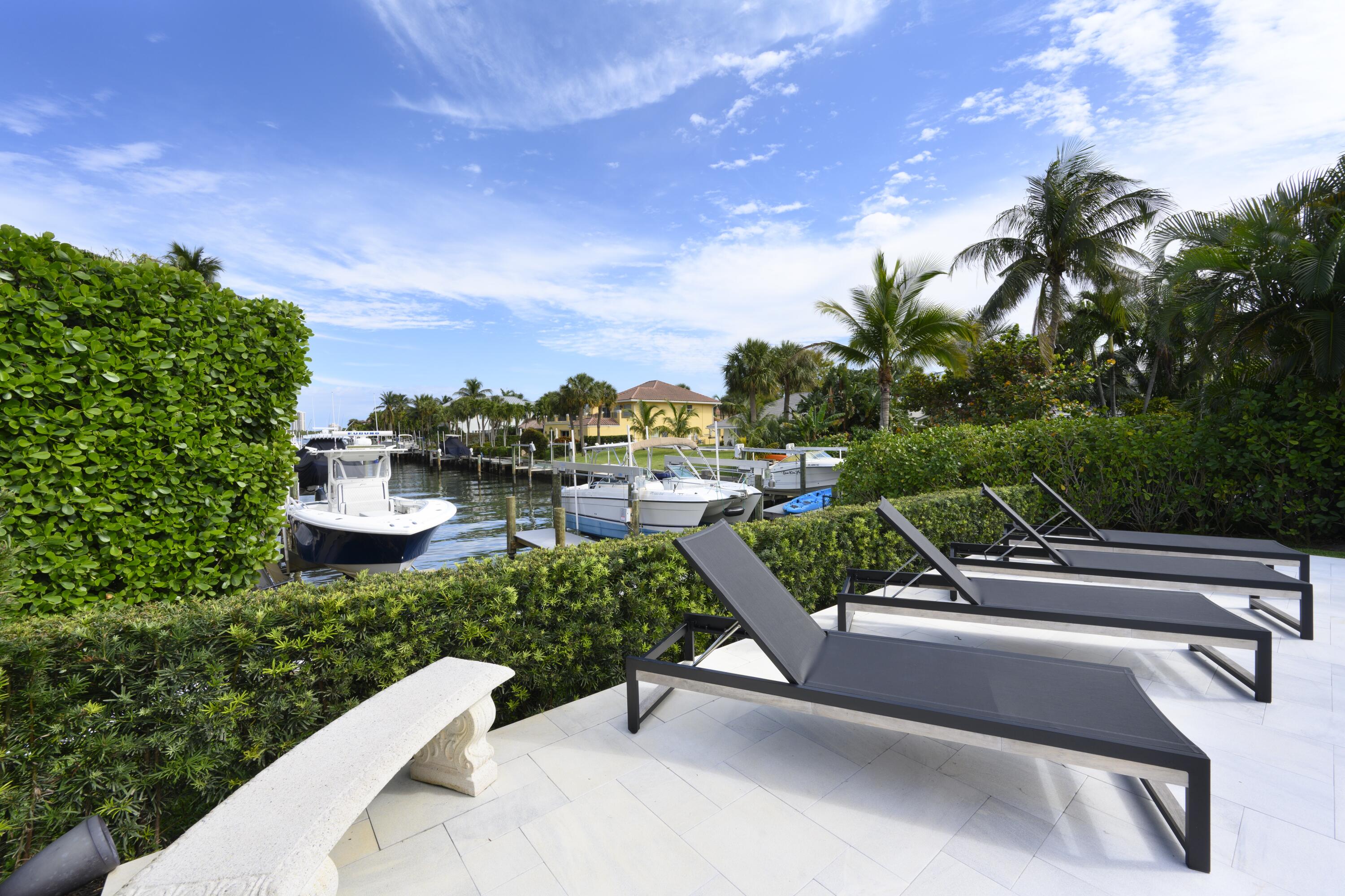 PALM BEACH LAKE WORTH ESTATES 2 - Residential