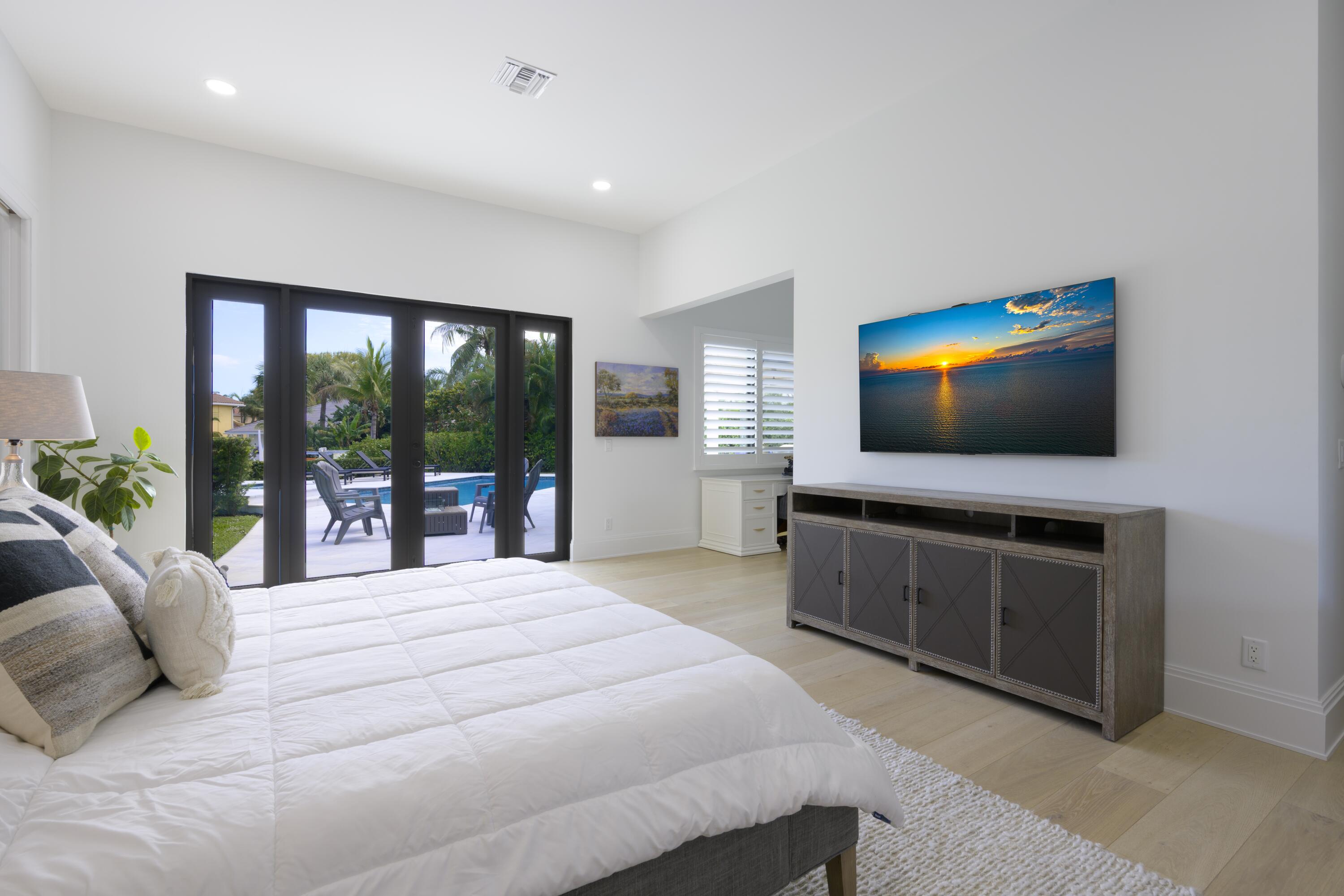 PALM BEACH LAKE WORTH ESTATES 2 - Residential