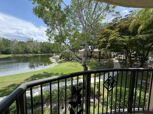 GRAND VIEW AT CRESTWOOD CONDO - Residential Lease