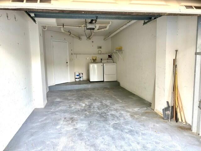 GRAND VIEW AT CRESTWOOD CONDO - Residential Lease