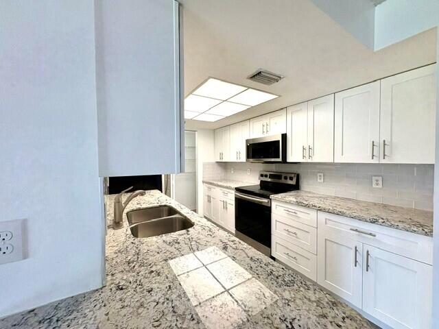 GRAND VIEW AT CRESTWOOD CONDO - Residential Lease