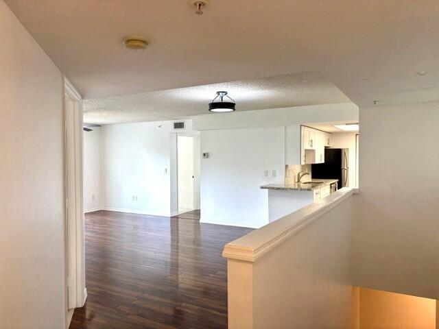 GRAND VIEW AT CRESTWOOD CONDO - Residential Lease