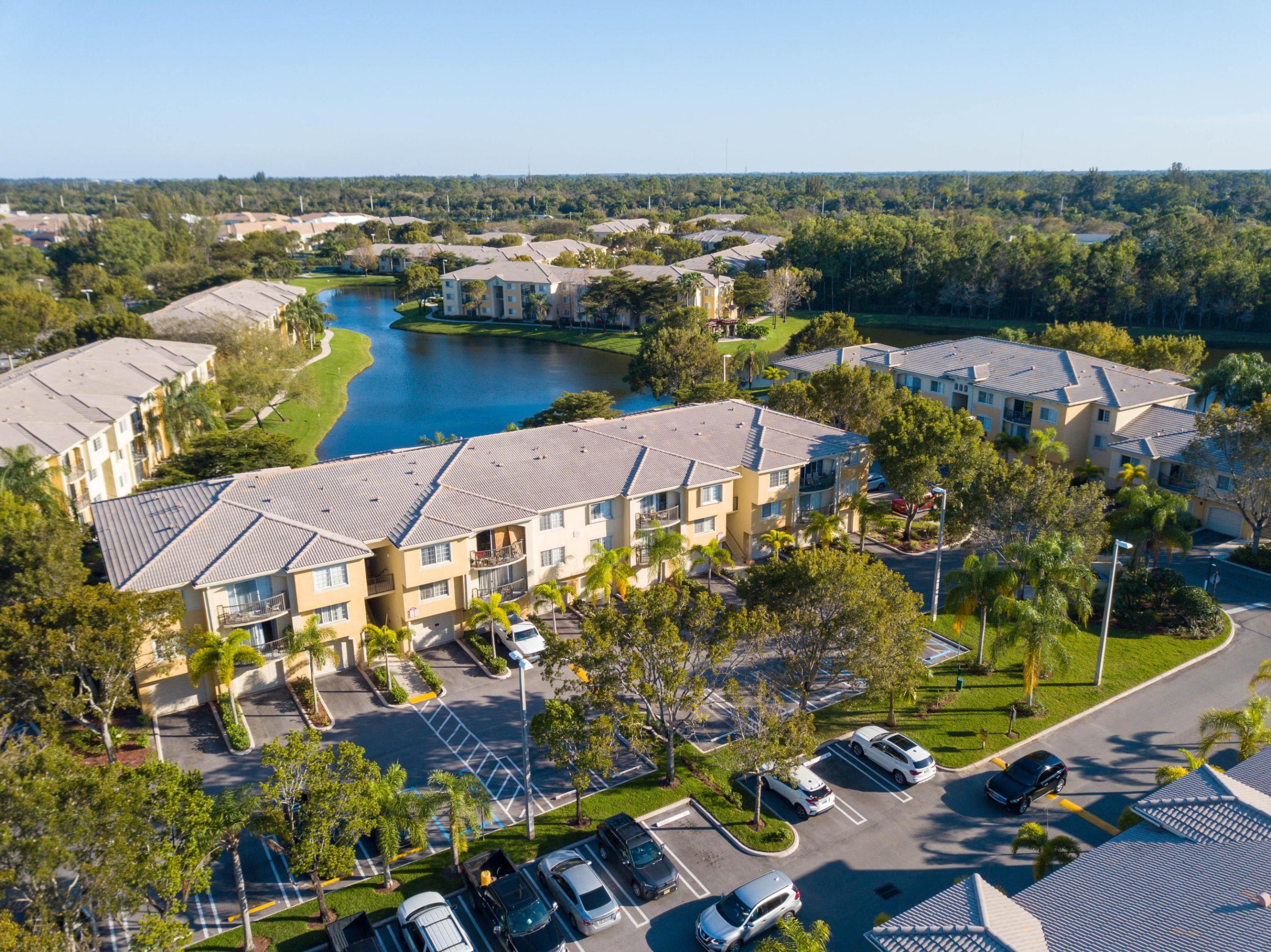 GRAND VIEW AT CRESTWOOD CONDO - Residential Lease