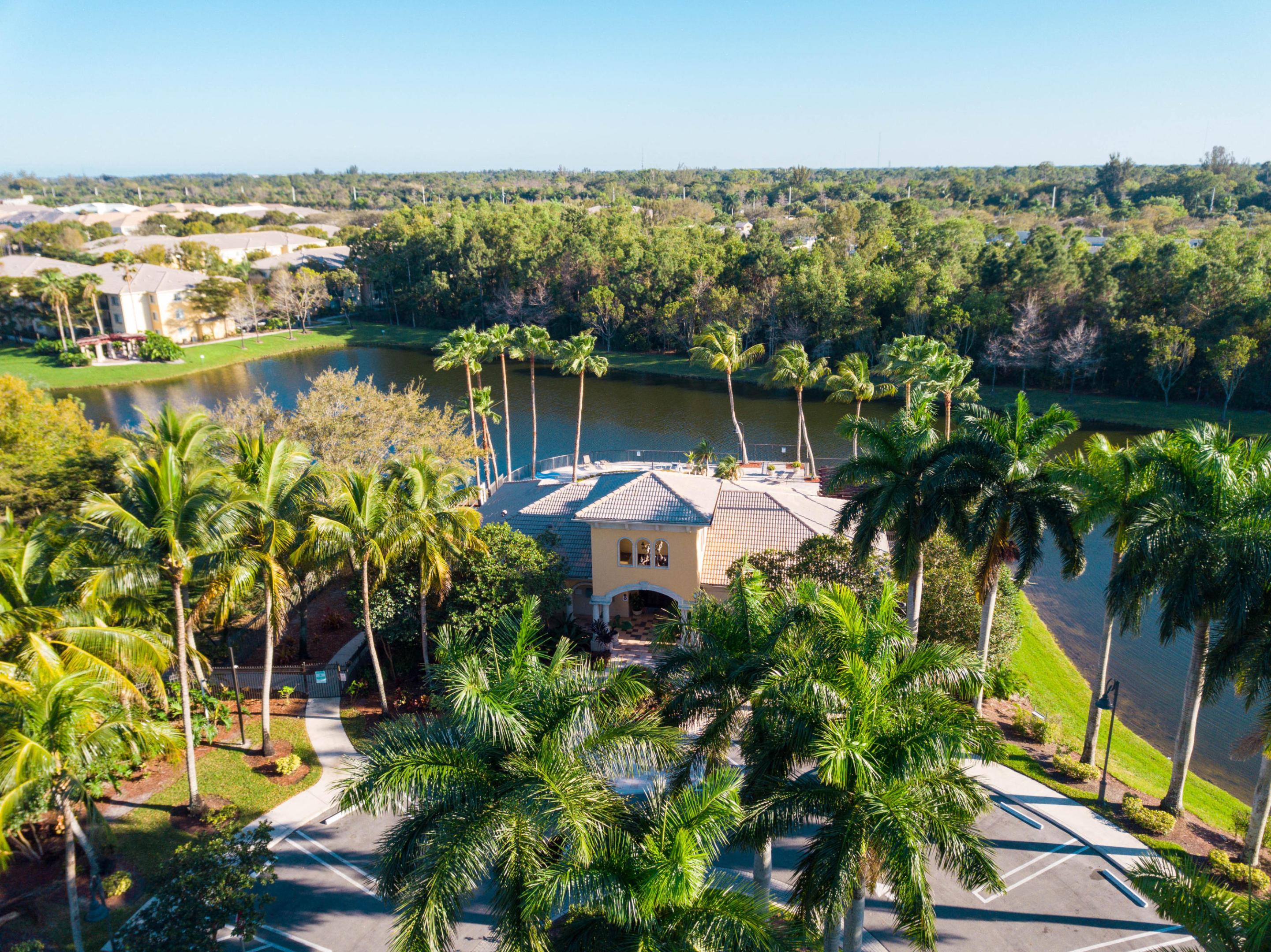 GRAND VIEW AT CRESTWOOD CONDO - Residential Lease