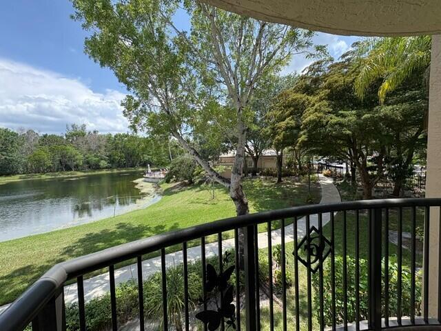 GRAND VIEW AT CRESTWOOD CONDO - Residential Lease