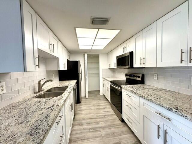 GRAND VIEW AT CRESTWOOD CONDO - Residential Lease