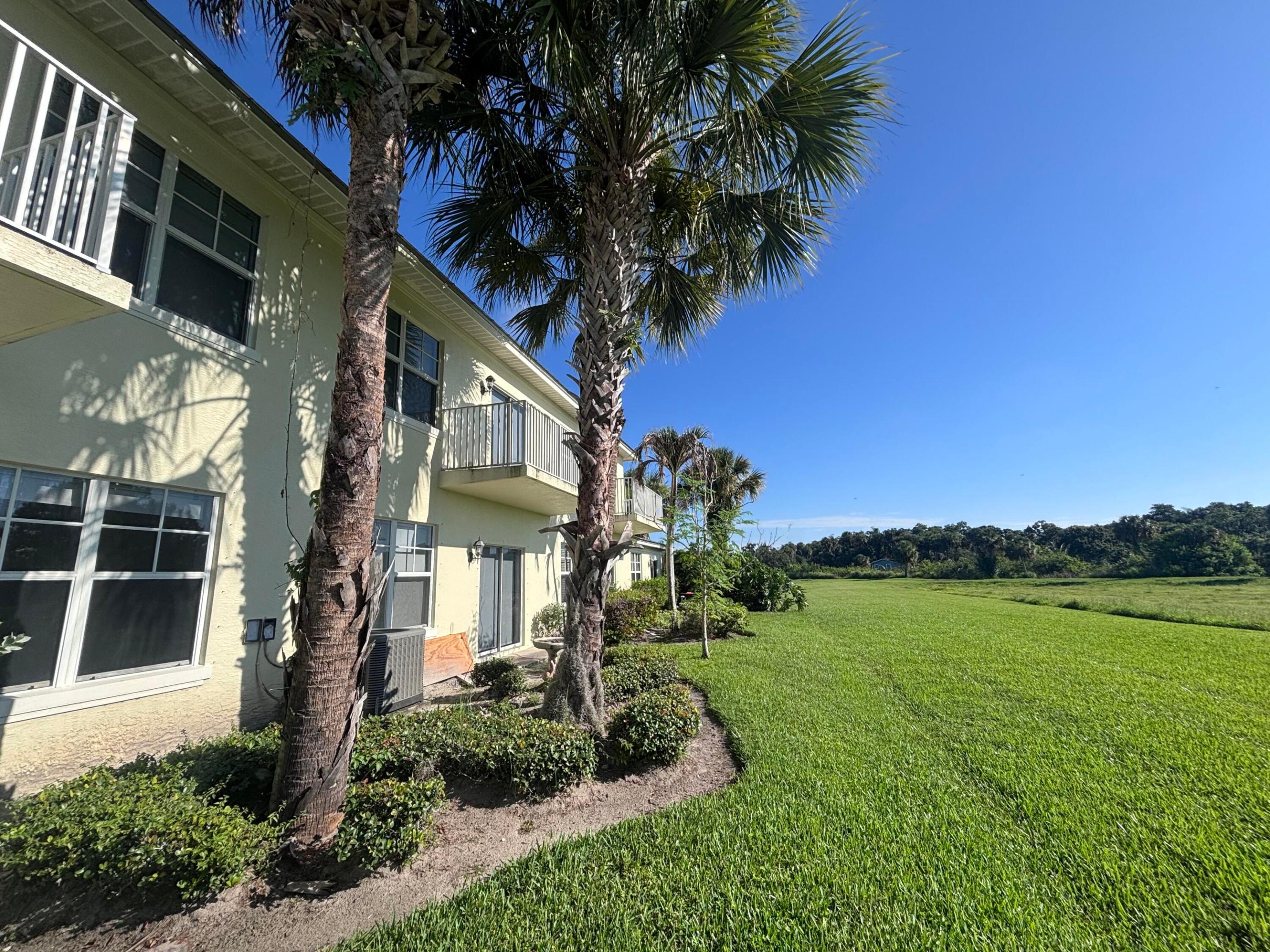 RIVER OAKS - Residential Lease