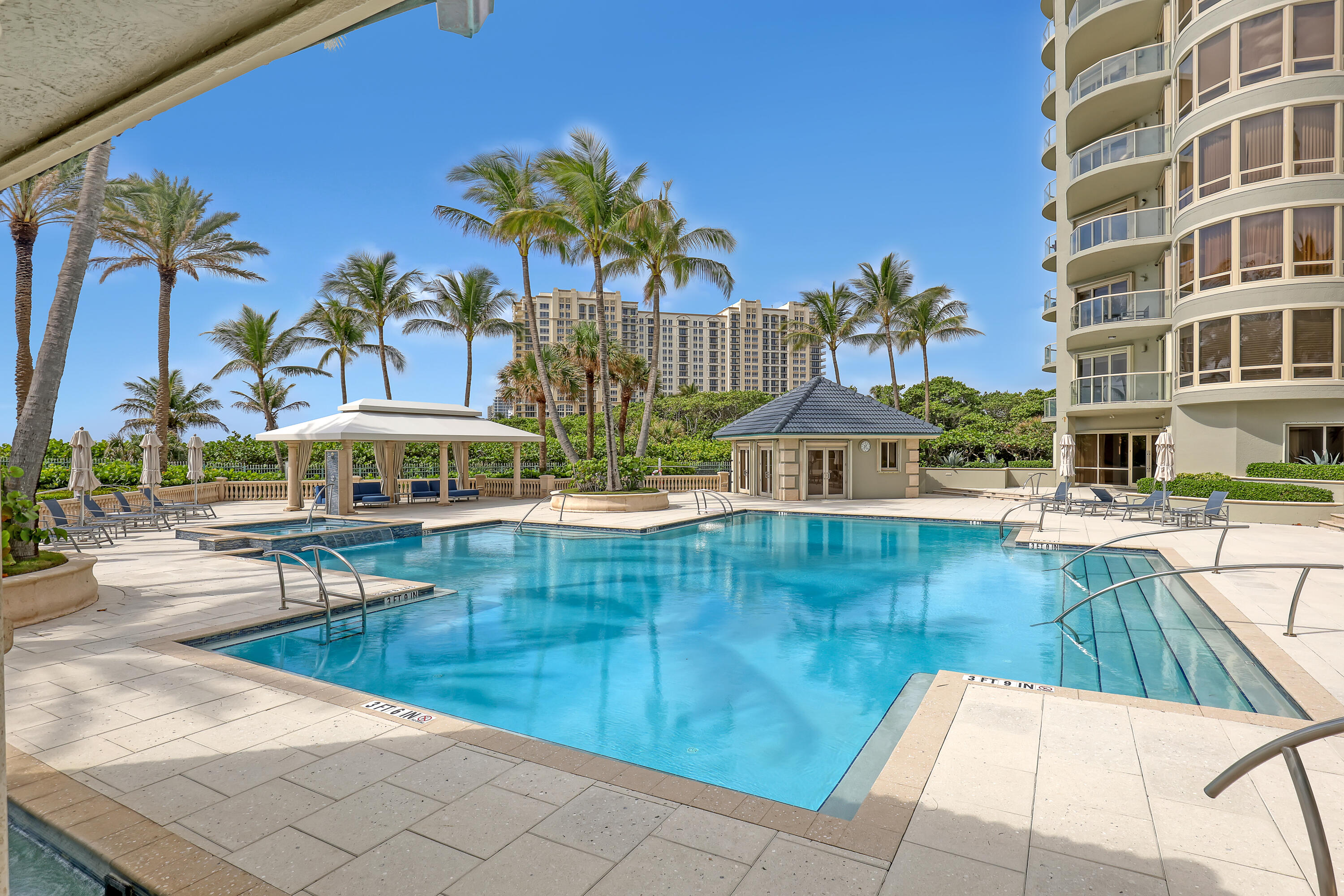 OASIS SINGER ISLAND CONDO - Residential