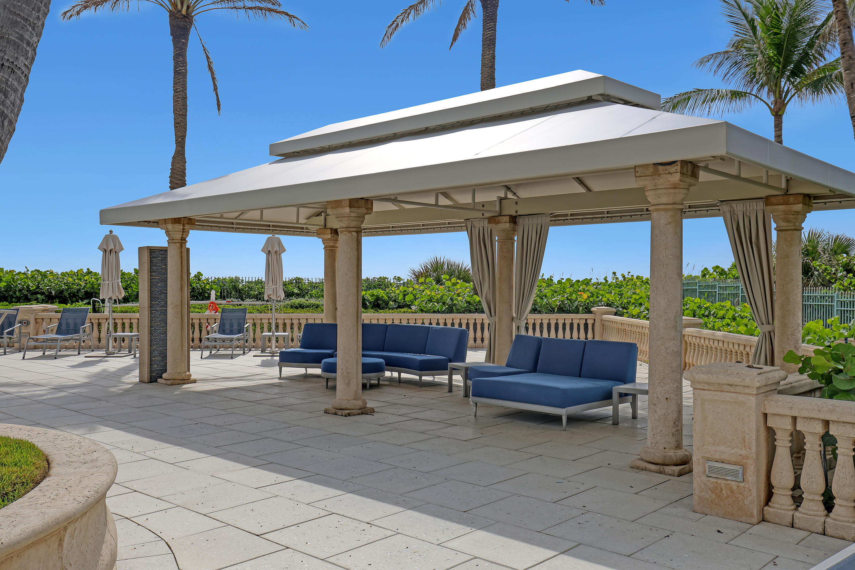OASIS SINGER ISLAND CONDO - Residential