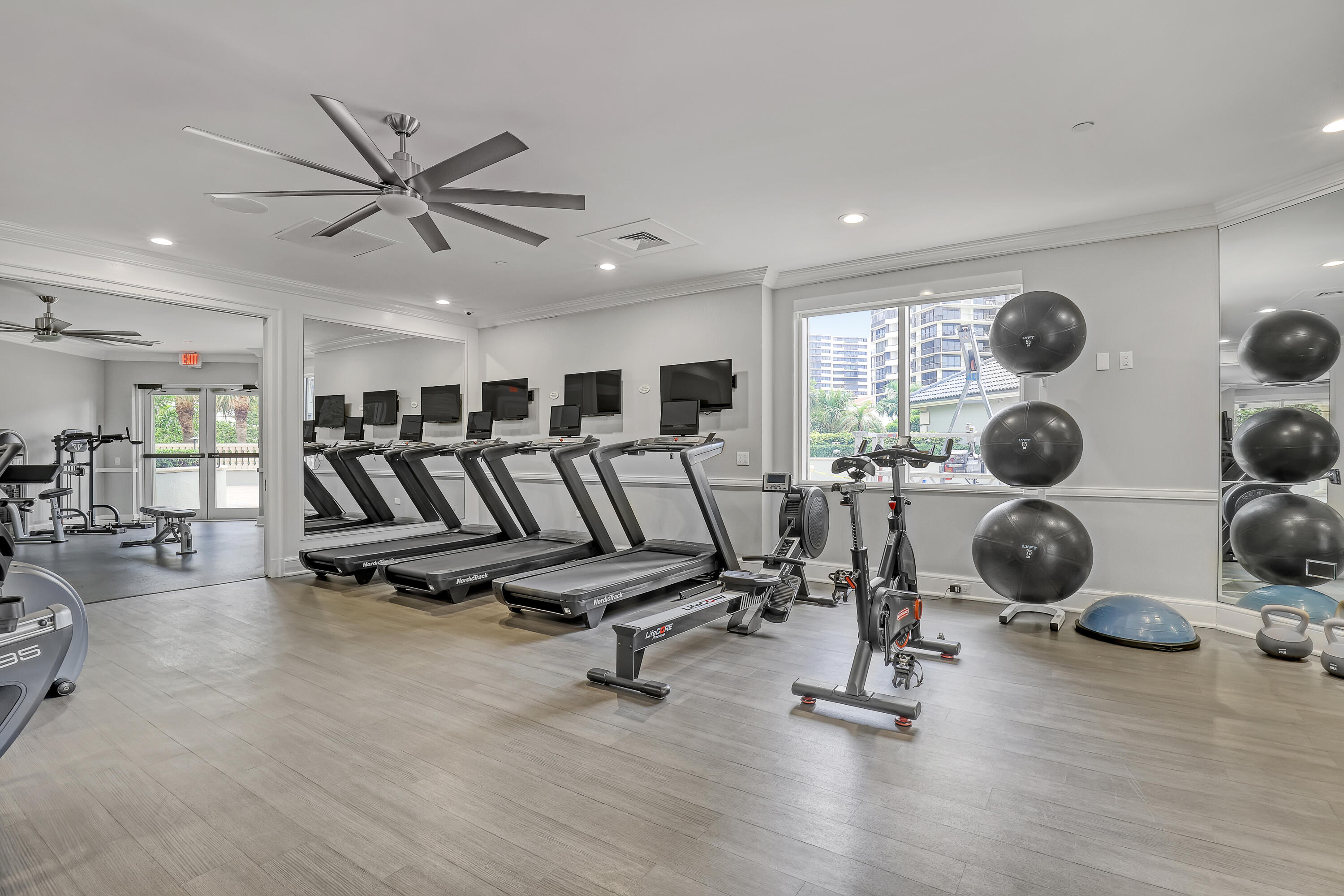 OASIS SINGER ISLAND CONDO - Residential