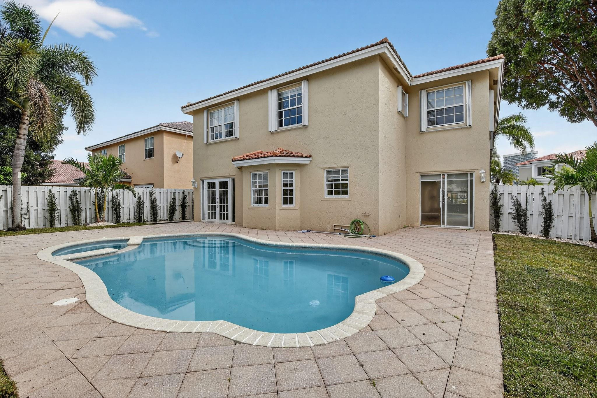 sawgrass preserve - Residential