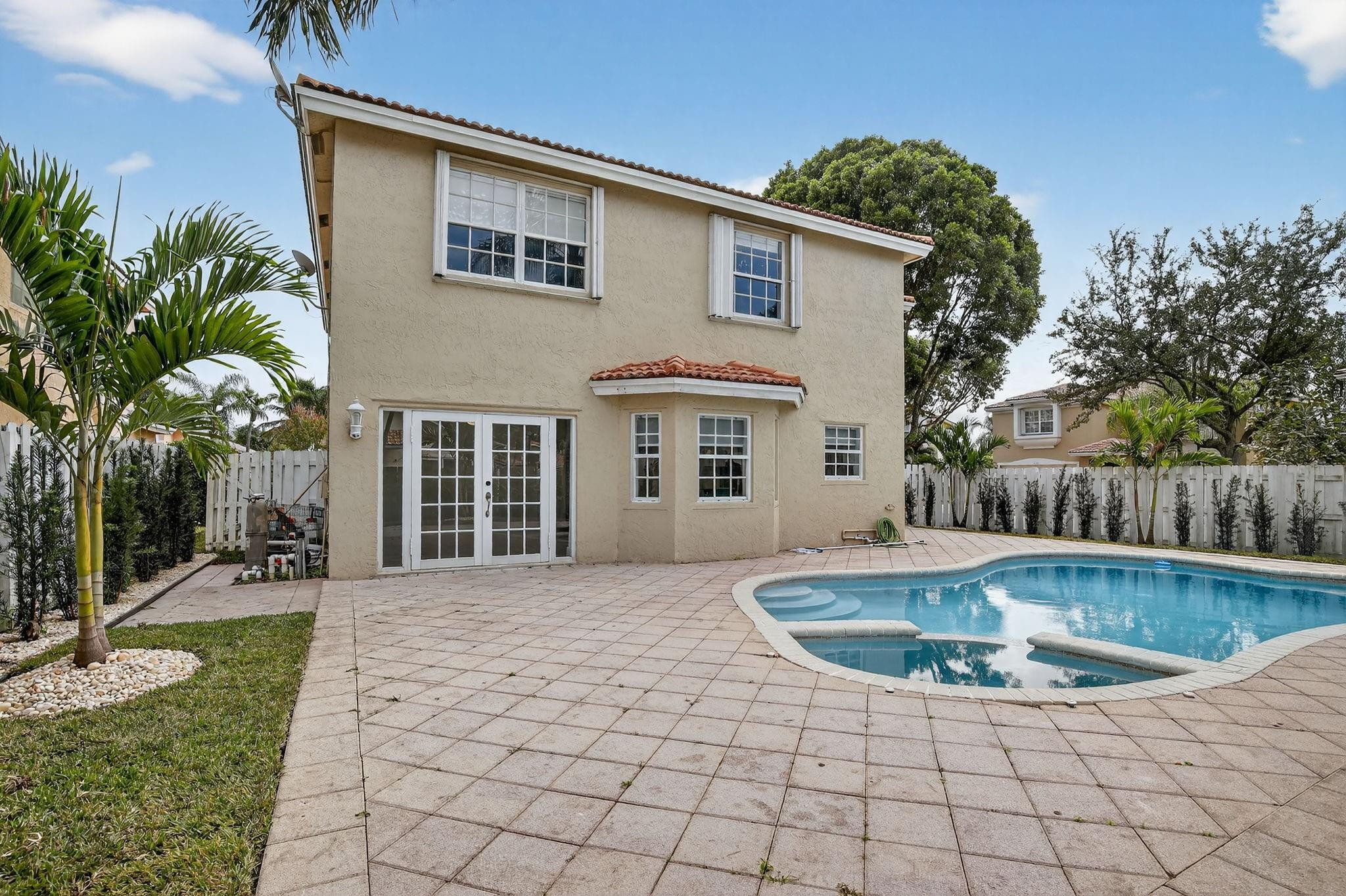 sawgrass preserve - Residential