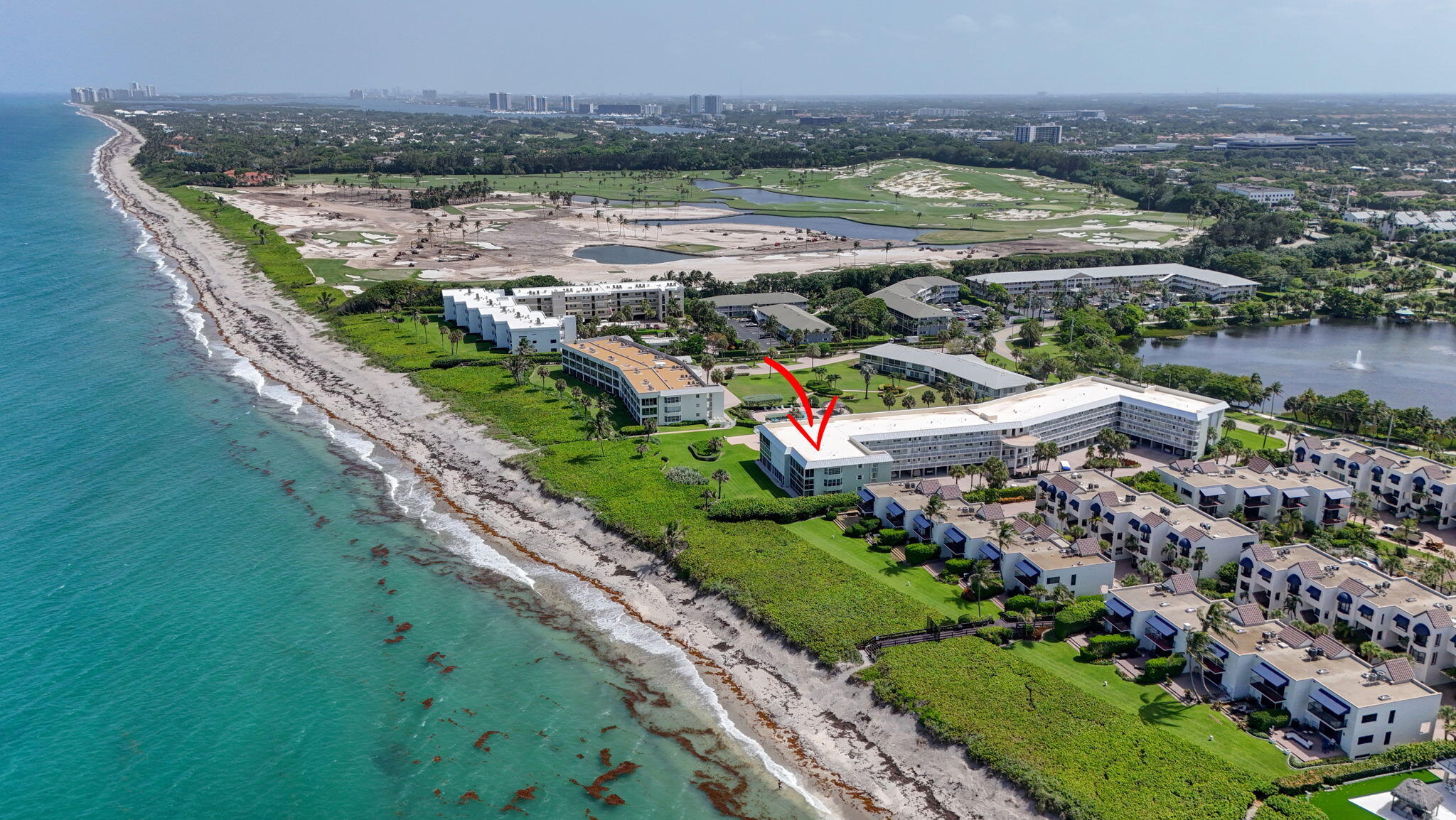 BARCLAY CONDO - Residential