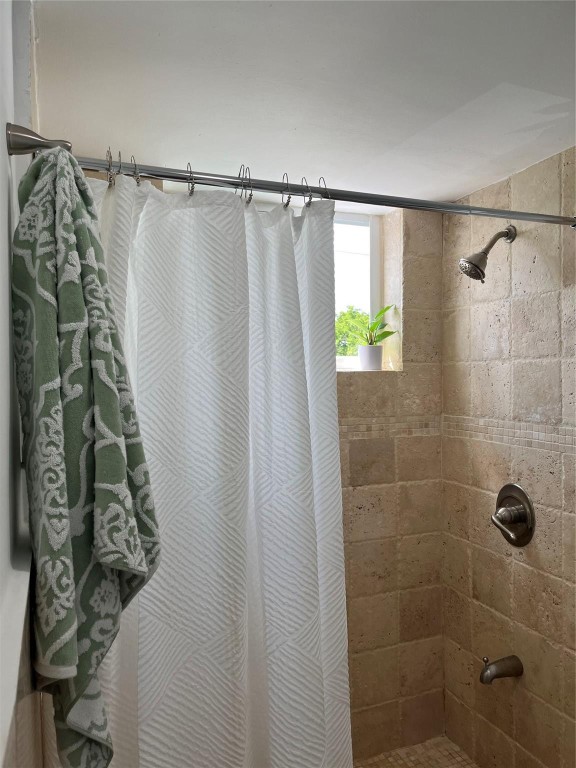 LONGWOOD HOUSE CONDOMINIU - Residential