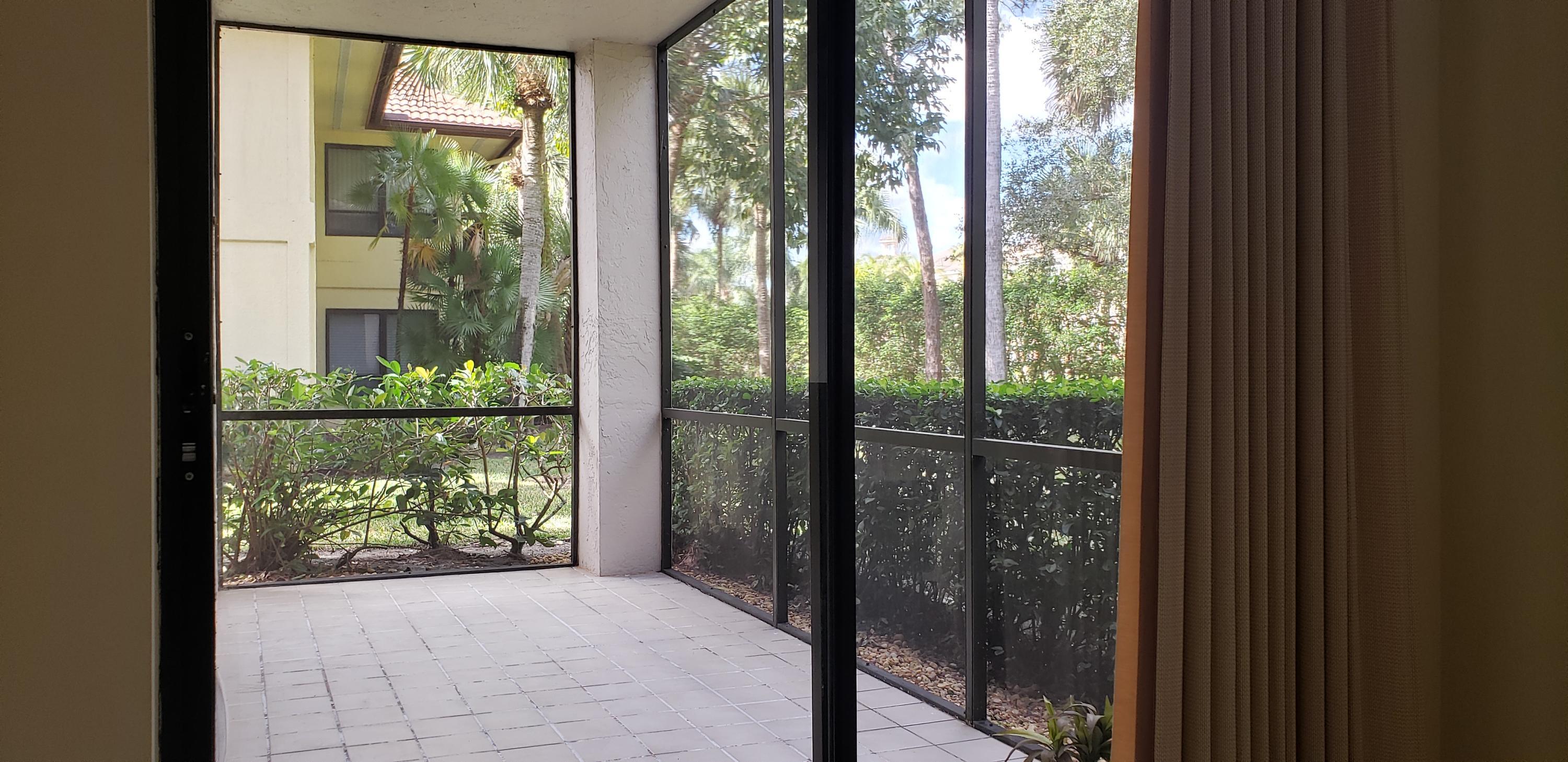 DUNBAR WOODS CONDO 4 - Residential