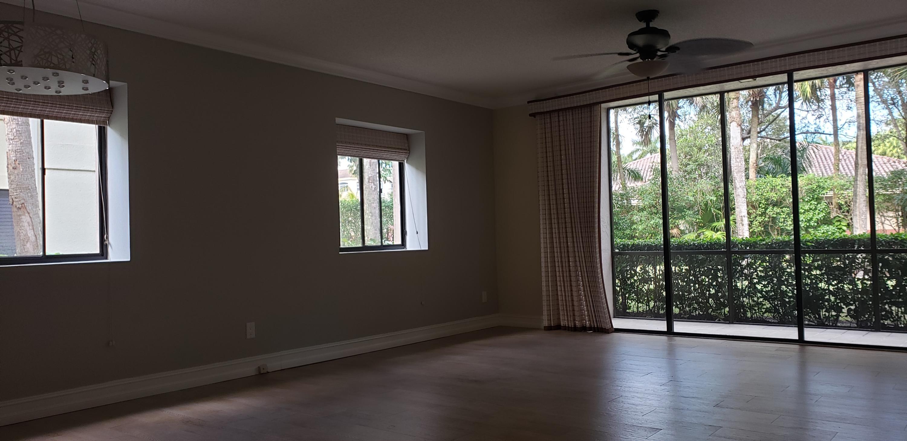 DUNBAR WOODS CONDO 4 - Residential
