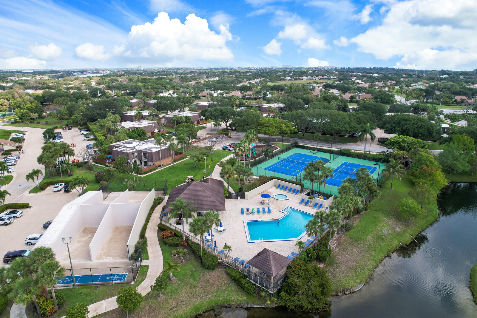 LAKES AT THE BLUFFS - Residential Lease
