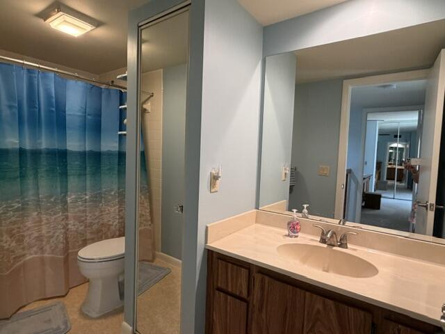 LAKES AT THE BLUFFS - Residential Lease